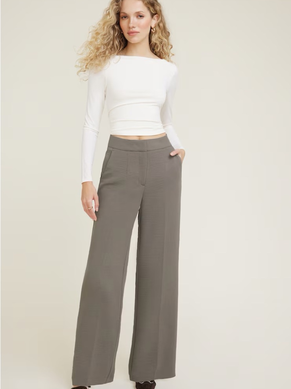 NWT Dynamite Yasmin Airflow Straight Leg Pants - Size 4 - Picture 3 of 9